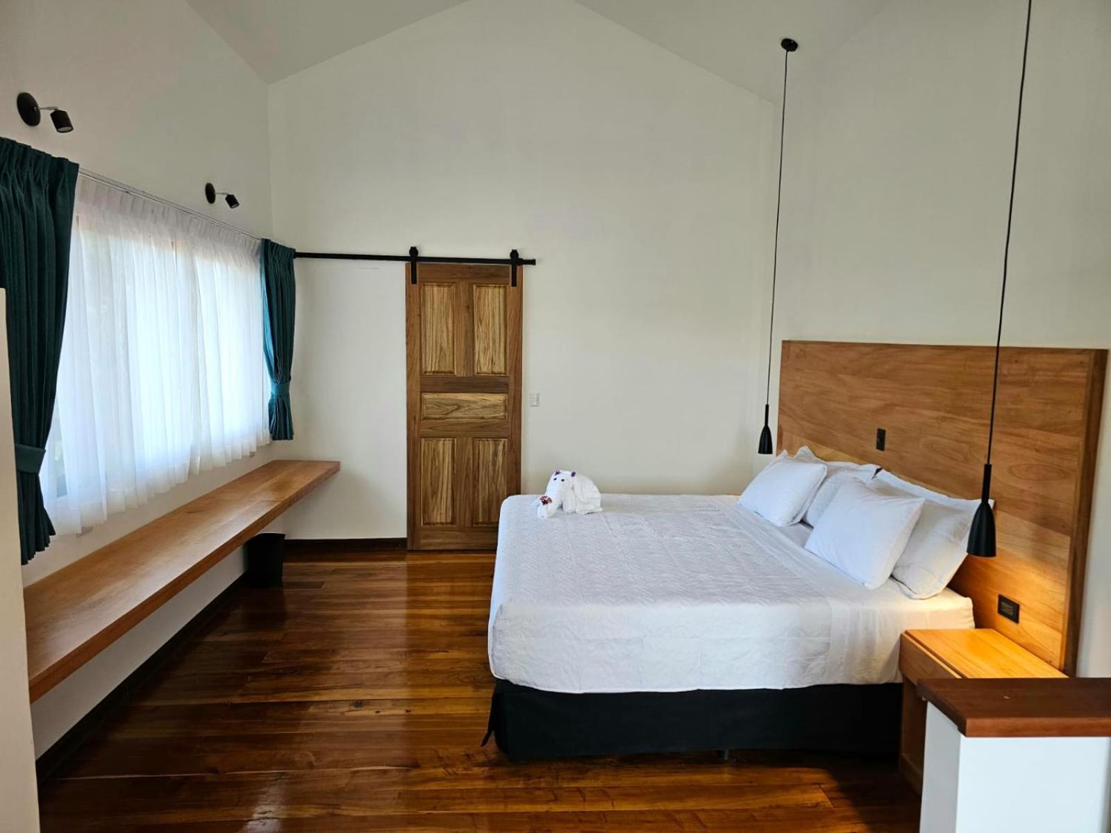 Hotel Torres Del Mar Puerto Viejo de Talamanca Buitenkant foto