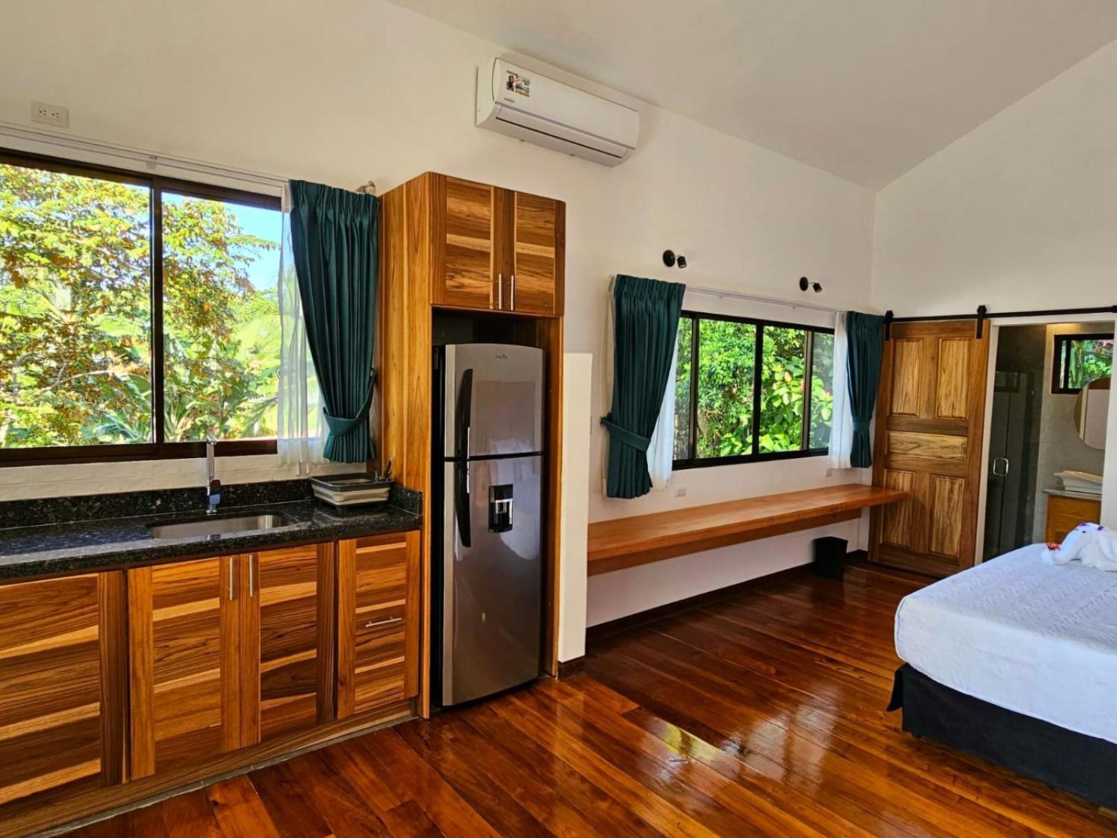 Hotel Torres Del Mar Puerto Viejo de Talamanca Buitenkant foto